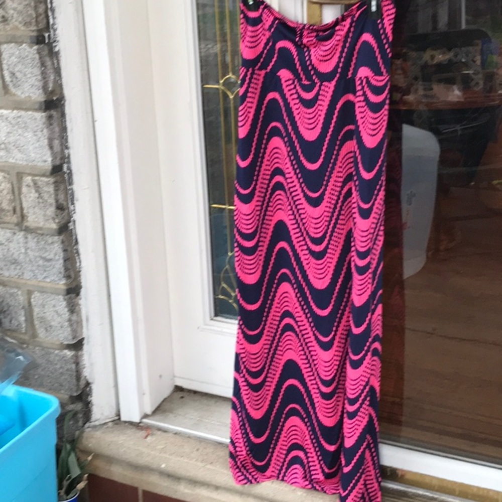 Versatile wear as maxi skirt or strapless dress